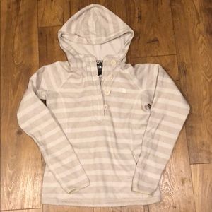 North face pullover sweater